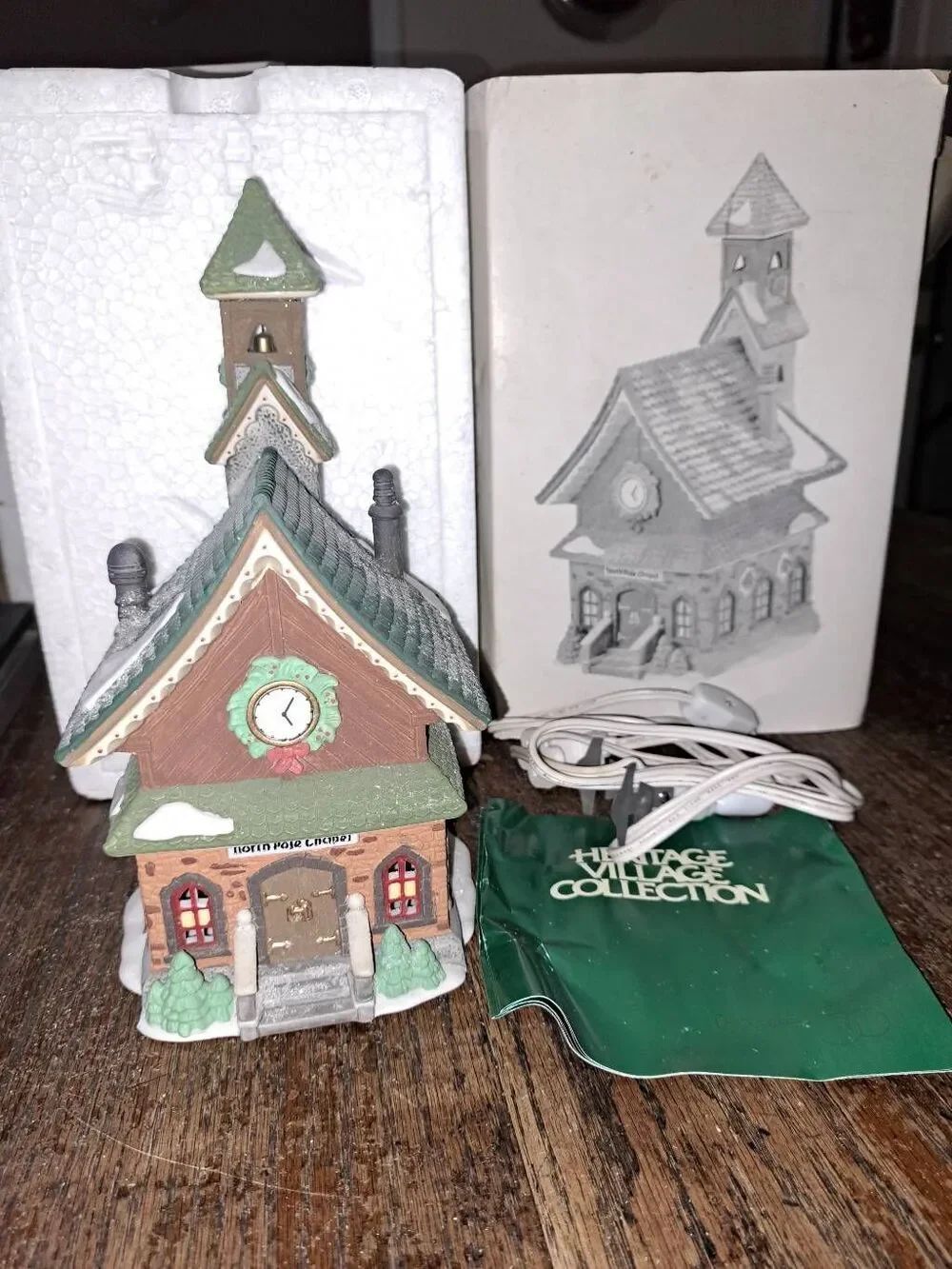 Vintage 1993 Dept 56 Heritage Village North Pole Series Chapel Christmas